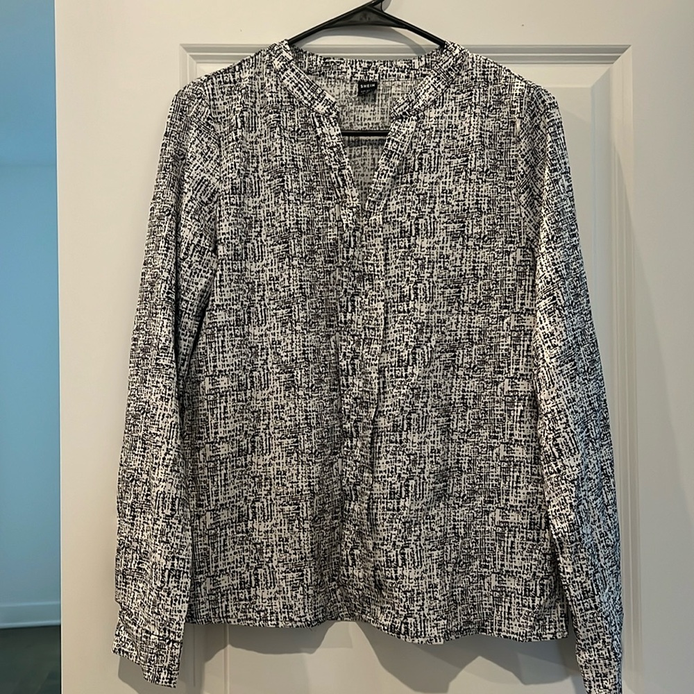 Shein black and white blouse size S - never worn